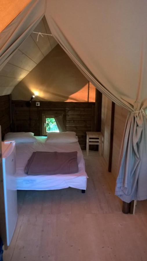 Camping Onlycamp La Confluence Savonnières Esterno foto
