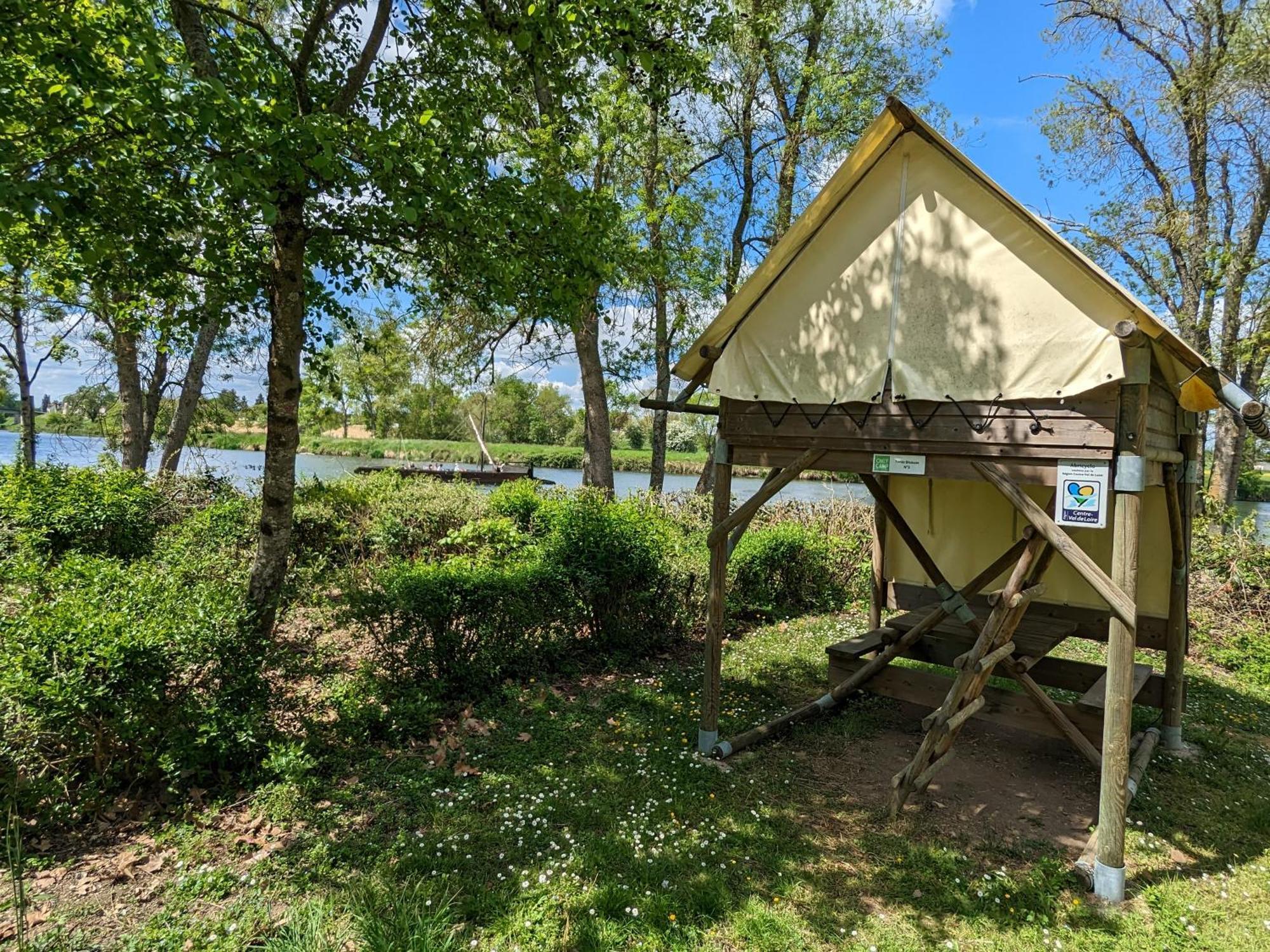 Camping Onlycamp La Confluence Savonnières Esterno foto